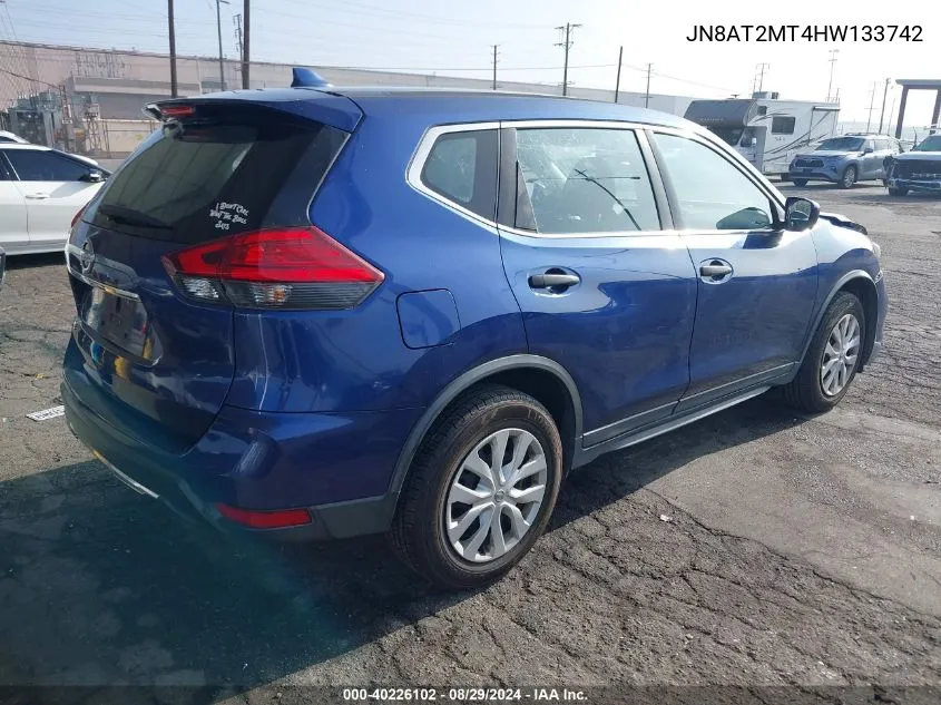 JN8AT2MT4HW133742 2017 Nissan Rogue S