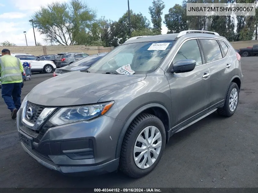 2017 Nissan Rogue S VIN: JN8AT2MT5HW390067 Lot: 40344152