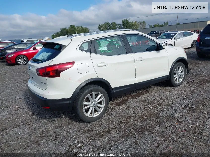 JN1BJ1CR2HW125258 2017 Nissan Rogue Sport Sv