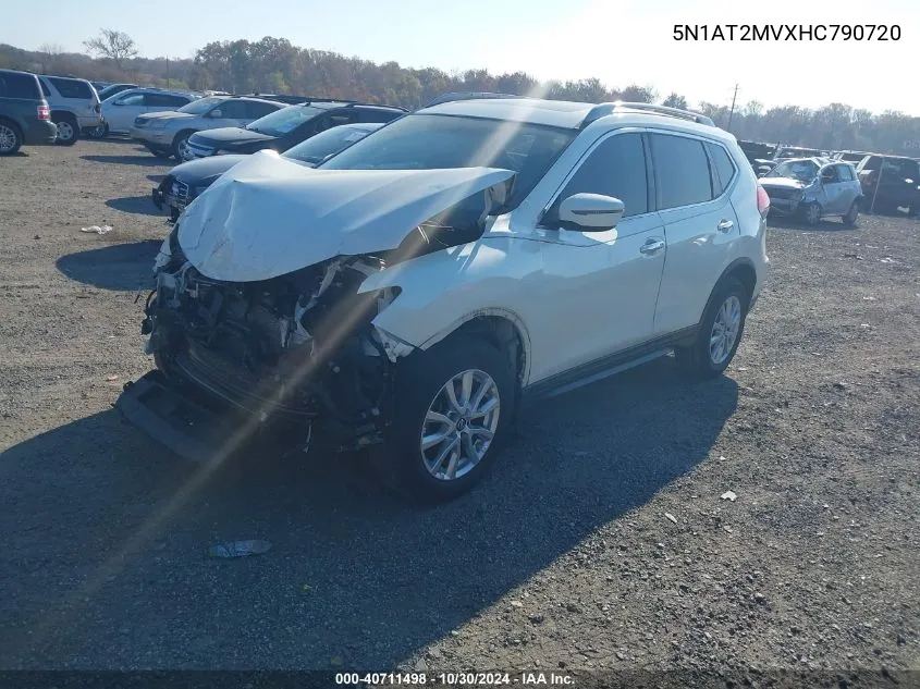 2017 Nissan Rogue Sv VIN: 5N1AT2MVXHC790720 Lot: 40711498