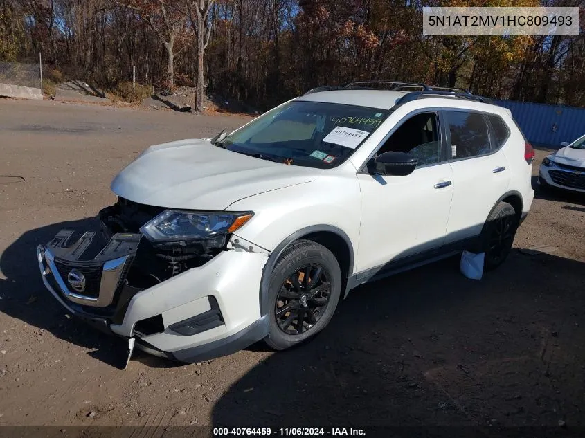 2017 Nissan Rogue Sv VIN: 5N1AT2MV1HC809493 Lot: 40764459