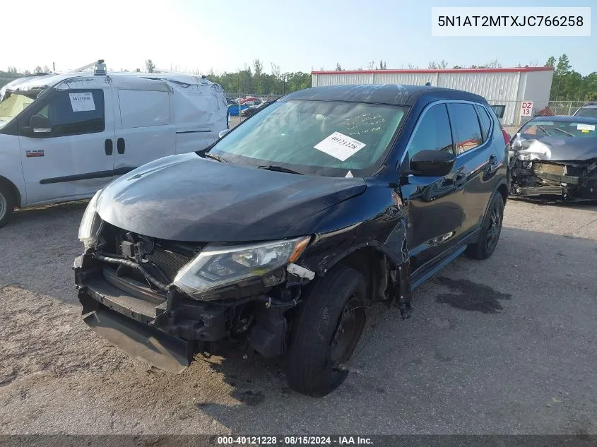 5N1AT2MTXJC766258 2018 Nissan Rogue S