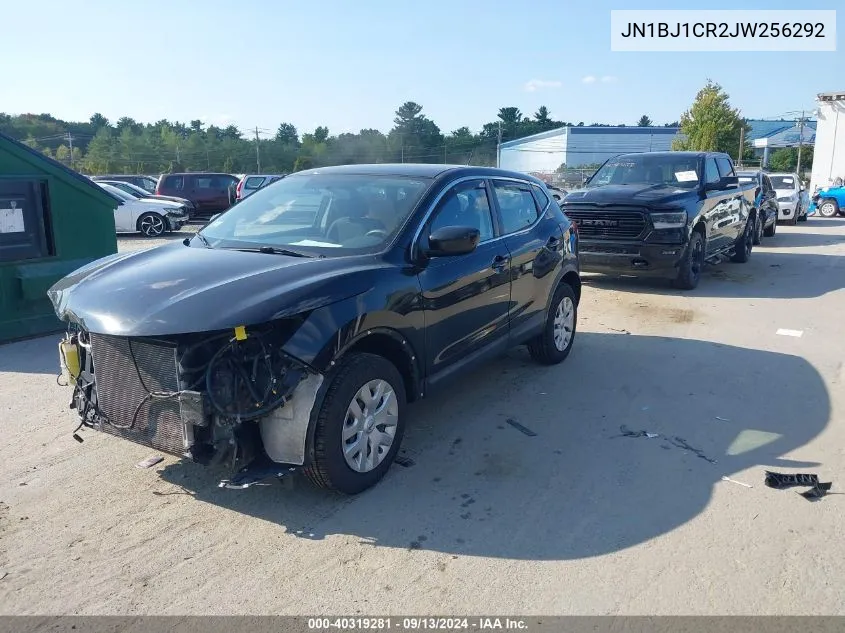 JN1BJ1CR2JW256292 2018 Nissan Rogue Sport S