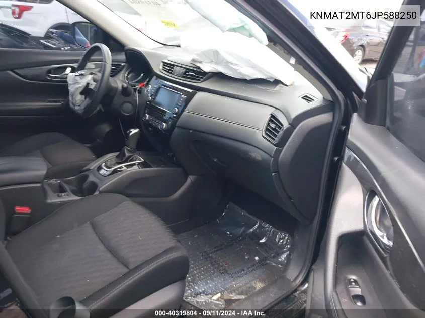 KNMAT2MT6JP588250 2018 Nissan Rogue S/Sv