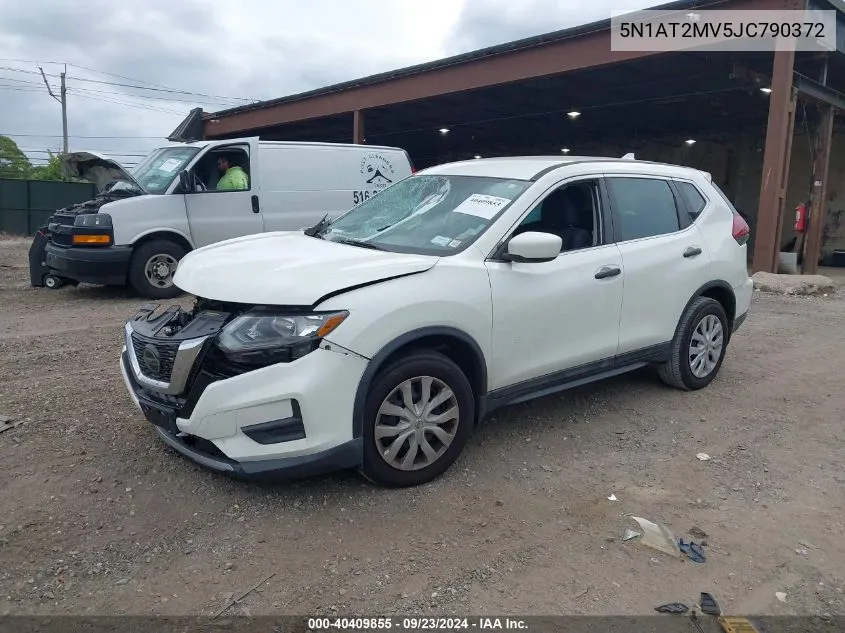 2018 Nissan Rogue Sv/Sl VIN: 5N1AT2MV5JC790372 Lot: 40409855