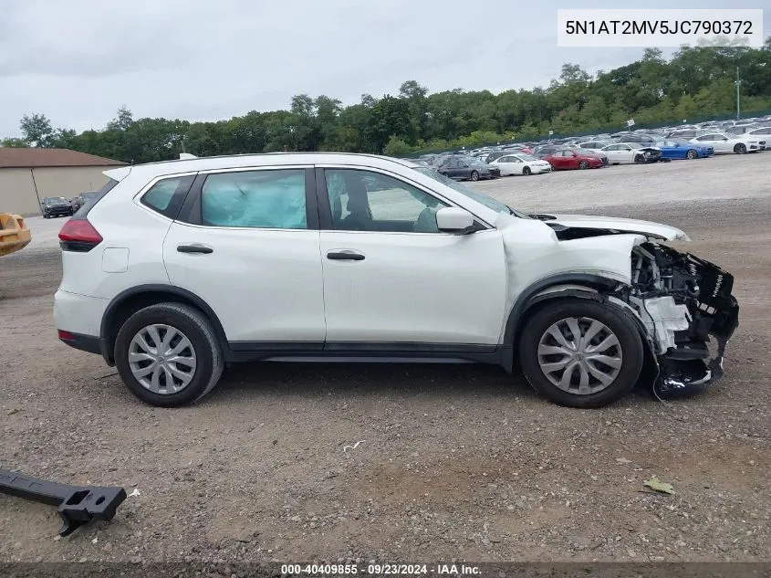 5N1AT2MV5JC790372 2018 Nissan Rogue Sv/Sl