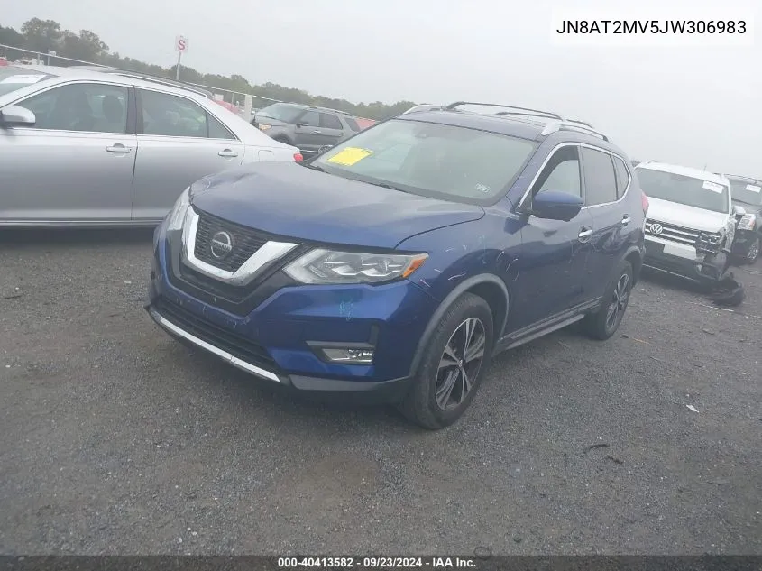 JN8AT2MV5JW306983 2018 Nissan Rogue S/Sl/Sv