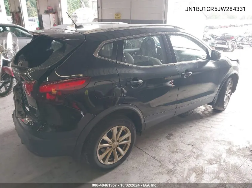 JN1BJ1CR5JW284331 2018 Nissan Rogue Sport Sv