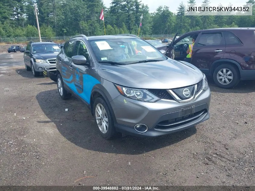 JN1BJ1CR5KW344352 2019 Nissan Rogue Sport Sv