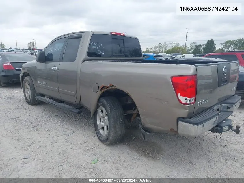 2007 Nissan Titan Xe/Se/Le VIN: 1N6AA06B87N242104 Lot: 40439407