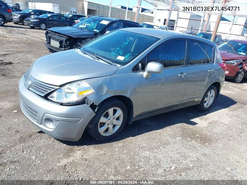 3N1BC13EX7L454771 2007 Nissan Versa 1.8Sl