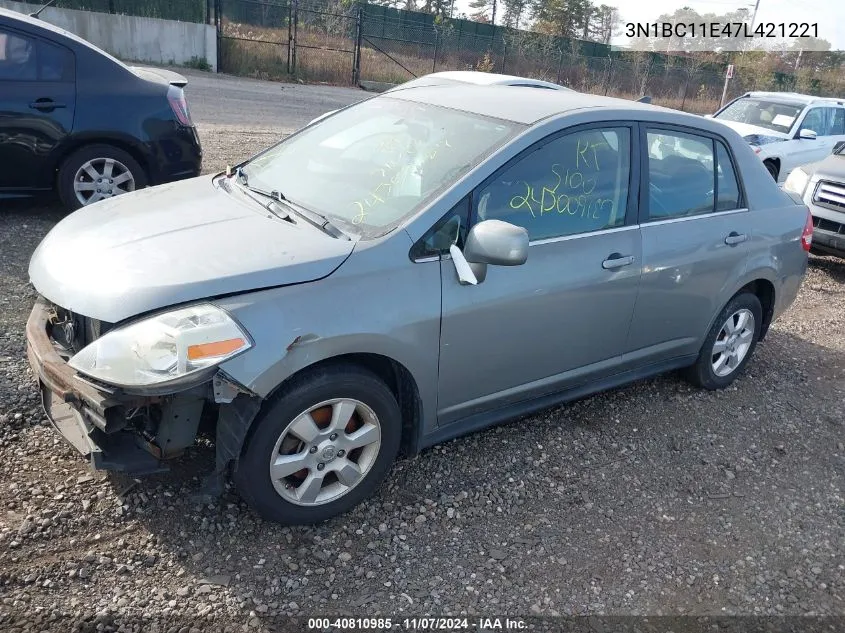 2007 Nissan Versa 1.8Sl VIN: 3N1BC11E47L421221 Lot: 40810985