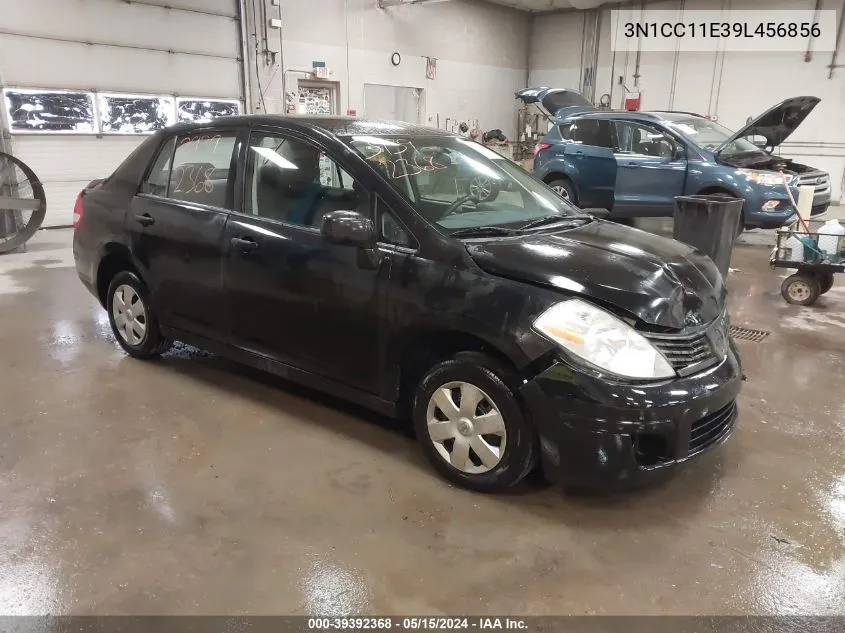 2009 Nissan Versa 1.6 Base VIN: 3N1CC11E39L456856 Lot: 39392368