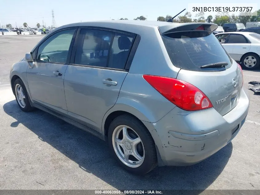 2009 Nissan Versa 1.8S VIN: 3N1BC13E19L373757 Lot: 40063955