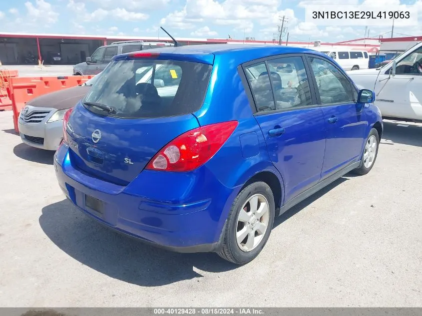 3N1BC13E29L419063 2009 Nissan Versa 1.8Sl