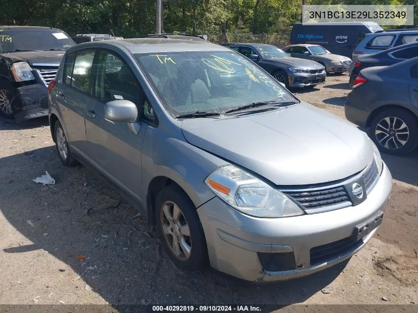 2009 Nissan Versa 1.8Sl VIN: 3N1BC13E29L352349 Lot: 40292819