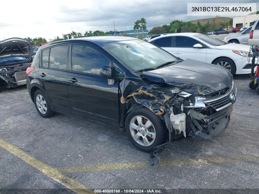 2009 Nissan Versa 1.8S VIN: 3N1BC13E29L467064 Lot: 40505168