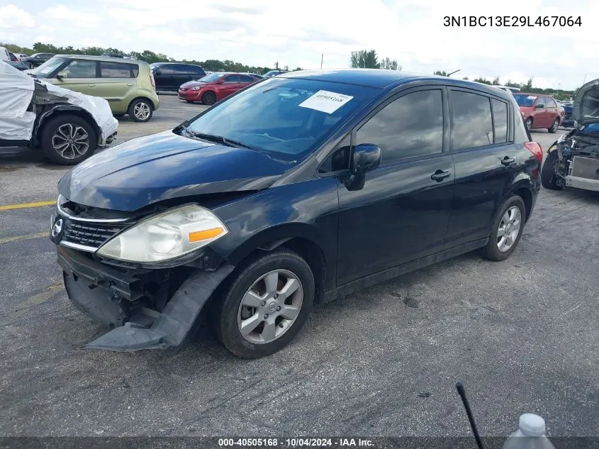 2009 Nissan Versa 1.8S VIN: 3N1BC13E29L467064 Lot: 40505168