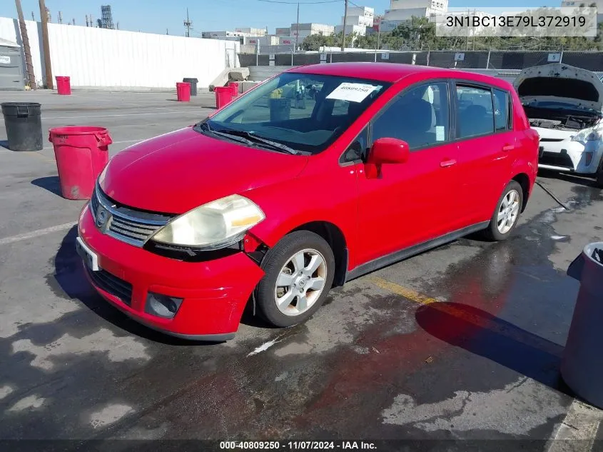 2009 Nissan Versa 1.8Sl VIN: 3N1BC13E79L372919 Lot: 40809250