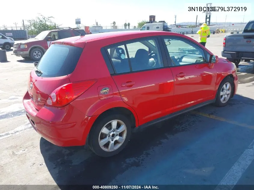 2009 Nissan Versa 1.8Sl VIN: 3N1BC13E79L372919 Lot: 40809250