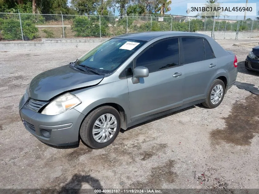 2010 Nissan Versa 1.8S VIN: 3N1BC1AP1AL456940 Lot: 40903187