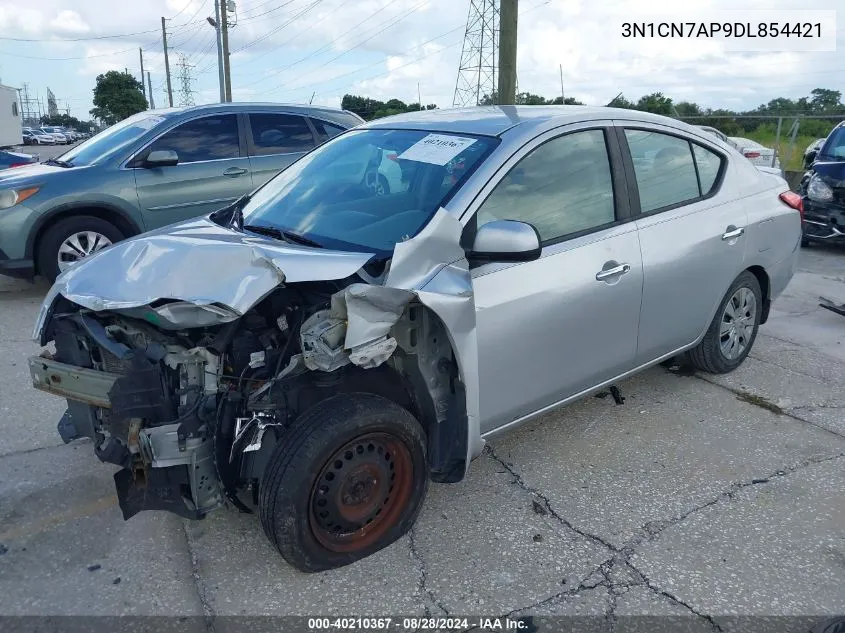 2013 Nissan Versa 1.6 Sv VIN: 3N1CN7AP9DL854421 Lot: 40210367