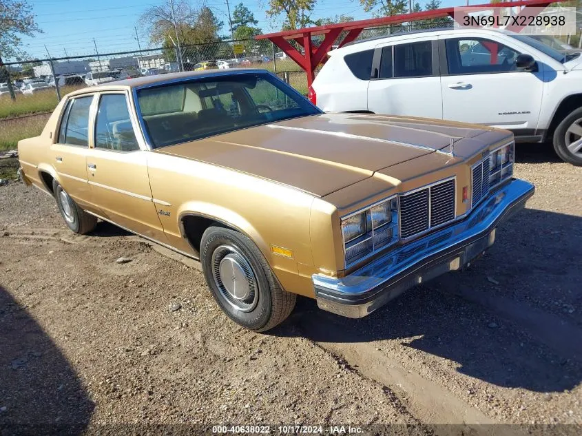 3N69L7X228938 1977 Oldsmobile Delta 88