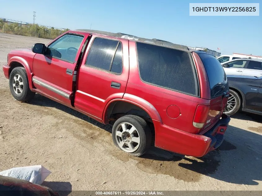 2000 Oldsmobile Bravada VIN: 1GHDT13W9Y2256825 Lot: 40657611