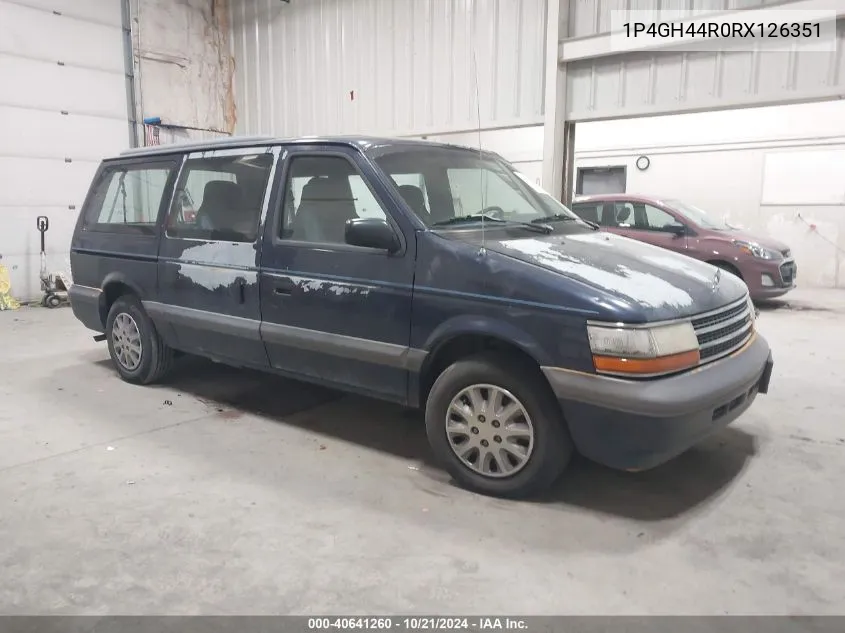 1994 Plymouth Grand Voyager Se VIN: 1P4GH44R0RX126351 Lot: 40641260