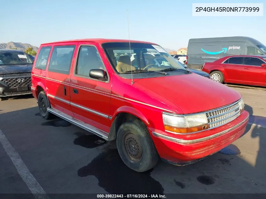 1992 Plymouth Voyager Se VIN: 2P4GH45R0NR773999 Lot: 39822443