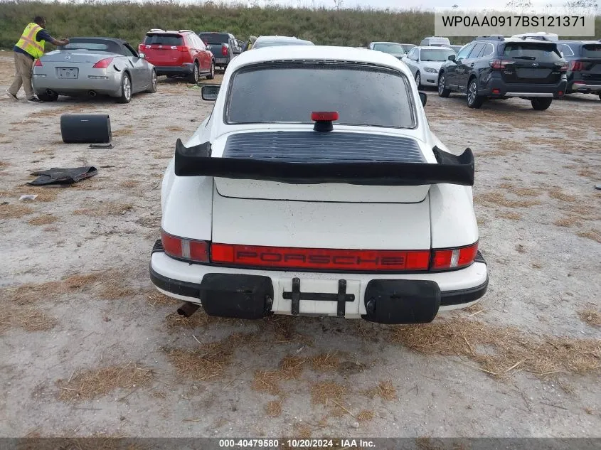 WP0AA0917BS121371 1981 Porsche 911