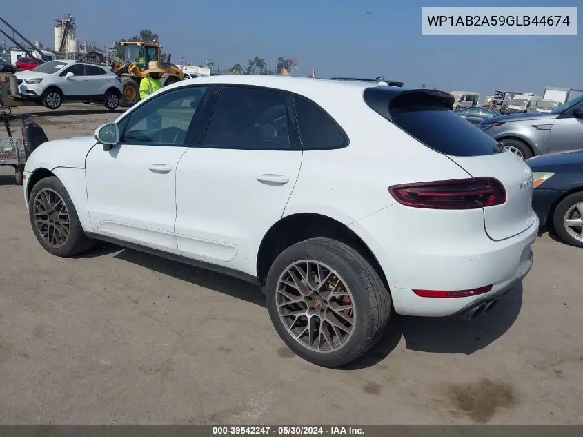 2016 Porsche Macan S VIN: WP1AB2A59GLB44674 Lot: 39542247