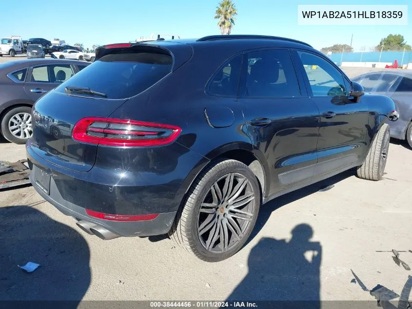 2017 Porsche Macan S VIN: WP1AB2A51HLB18359 Lot: 38444456