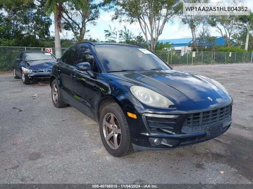 2017 Porsche Macan VIN: WP1AA2A51HLB04352 Lot: 40768015