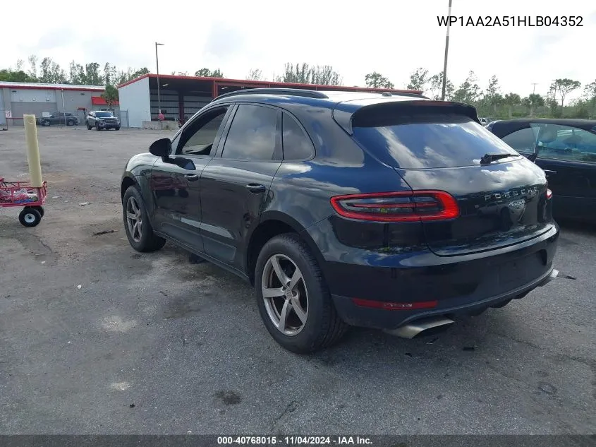 2017 Porsche Macan VIN: WP1AA2A51HLB04352 Lot: 40768015