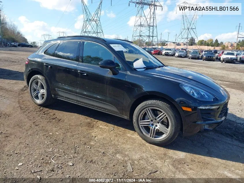 2017 Porsche Macan VIN: WP1AA2A55HLB01566 Lot: 40823972