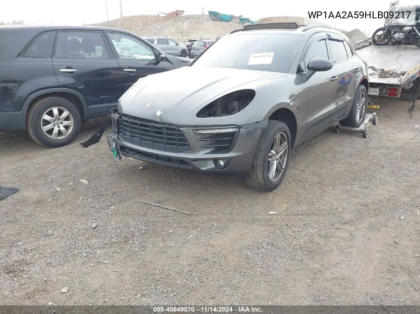 WP1AA2A59HLB09217 2017 Porsche Macan