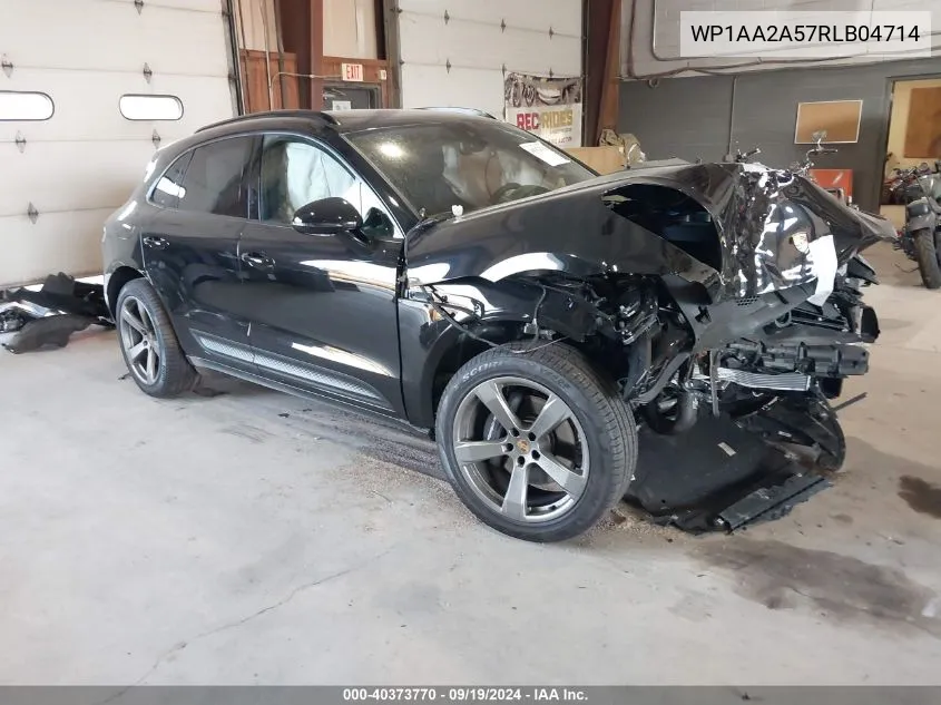 2024 Porsche Macan T VIN: WP1AA2A57RLB04714 Lot: 40373770