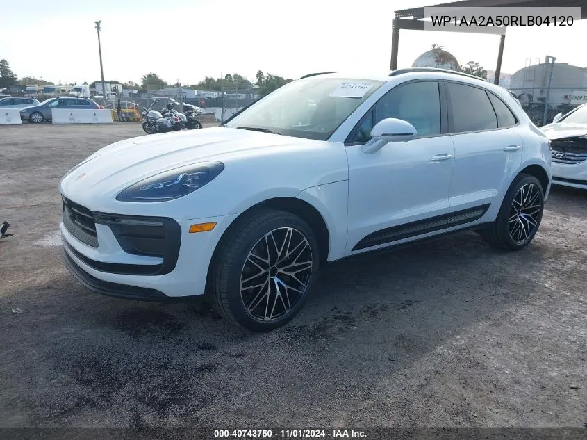 2024 Porsche Macan T VIN: WP1AA2A50RLB04120 Lot: 40743750