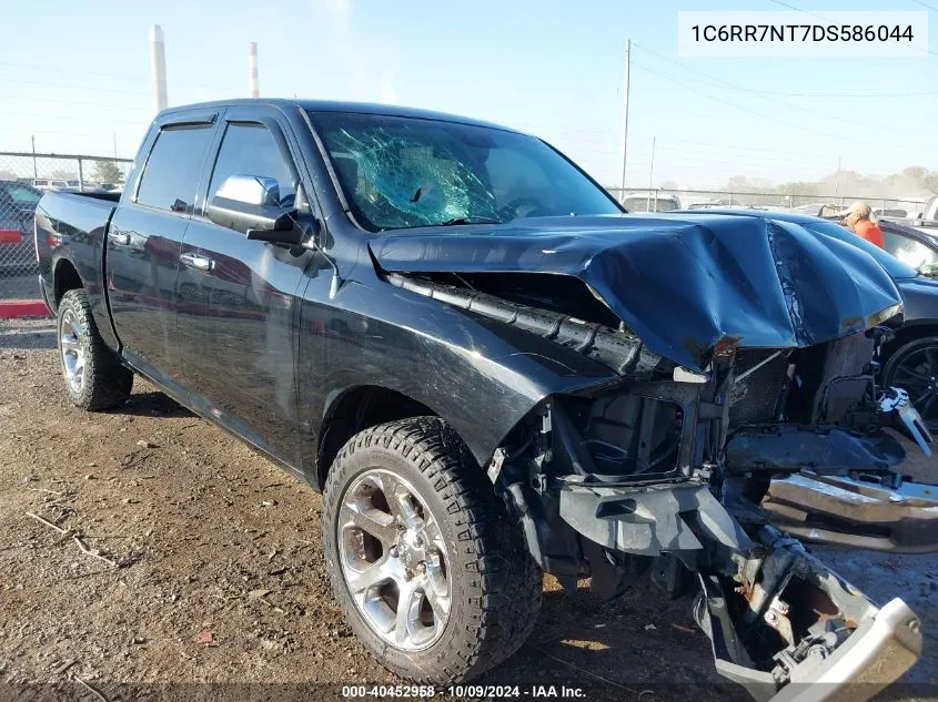 2013 Ram 1500 Laramie VIN: 1C6RR7NT7DS586044 Lot: 40452958