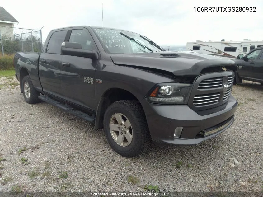 1C6RR7UTXGS280932 2016 Ram 1500 Sport