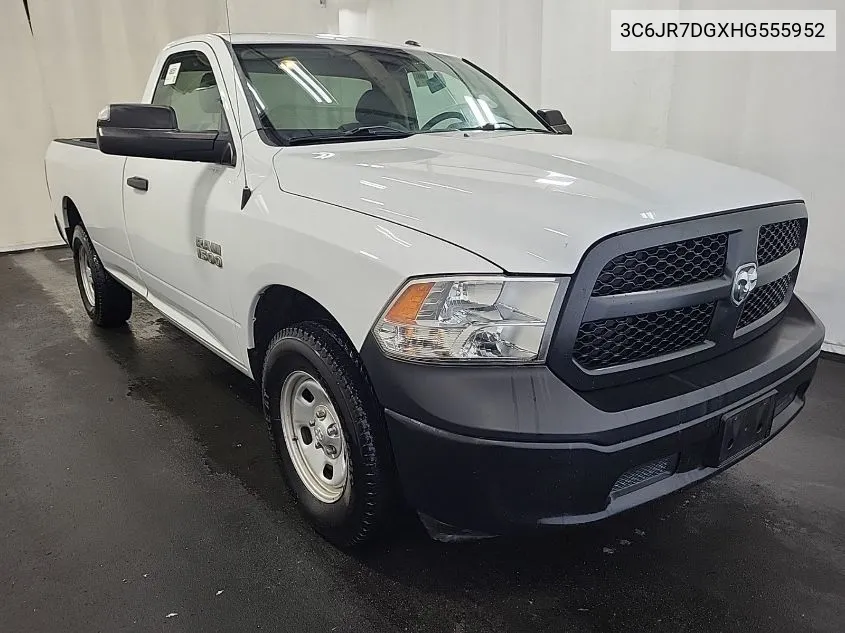 2017 Ram 1500 St VIN: 3C6JR7DGXHG555952 Lot: 40715578