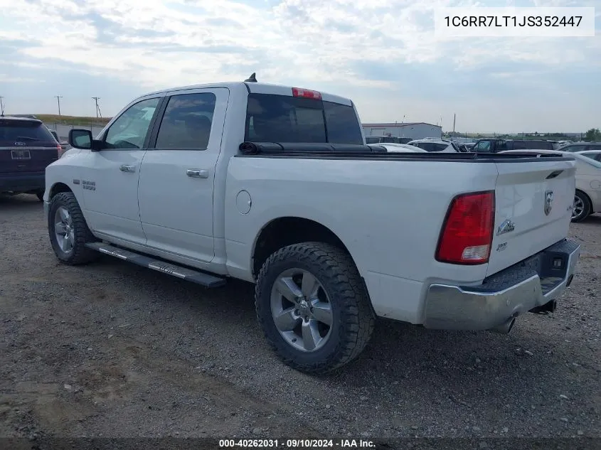 1C6RR7LT1JS352447 2018 Ram 1500 Slt