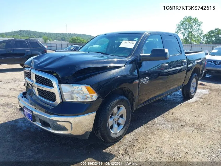 2019 Ram 1500 Classic Tradesman 4X4 5'7 Box VIN: 1C6RR7KT3KS742615 Lot: 39632488