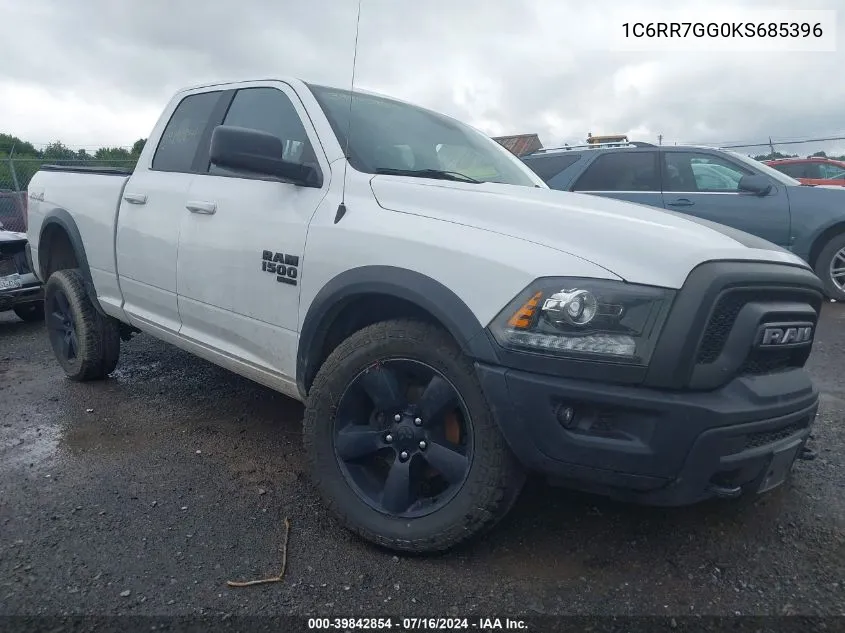 1C6RR7GG0KS685396 2019 Ram 1500 Classic Warlock Quad Cab 4X4 6'4 Box