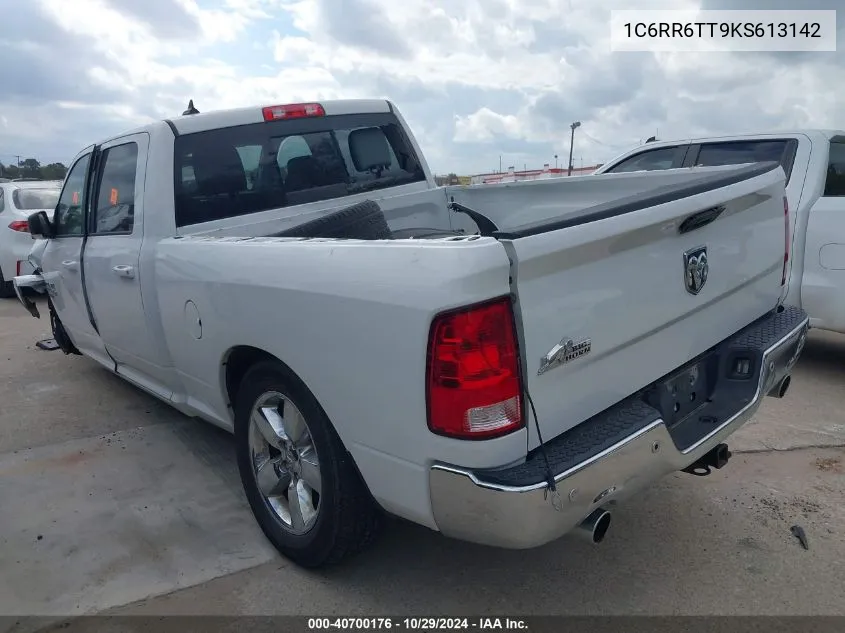 2019 Ram 1500 Classic Big Horn 4X2 6'4 Box VIN: 1C6RR6TT9KS613142 Lot: 40700176