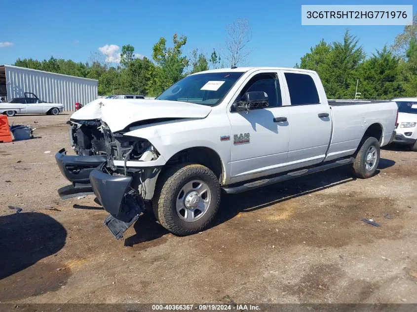 2017 Ram 2500 Tradesman 4X4 8' Box VIN: 3C6TR5HT2HG771976 Lot: 40366367