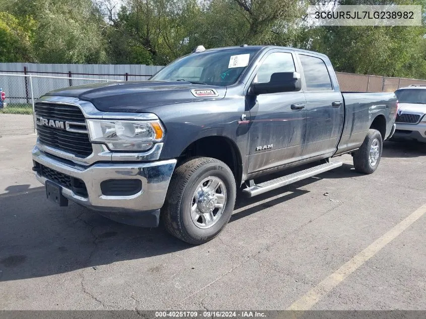 2020 Ram 2500 Big Horn VIN: 3C6UR5JL7LG238982 Lot: 40251709