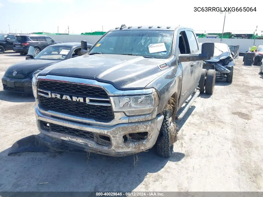 2019 Ram 3500 Tradesman 4X4 8' Box VIN: 3C63RRGLXKG665064 Lot: 40029645