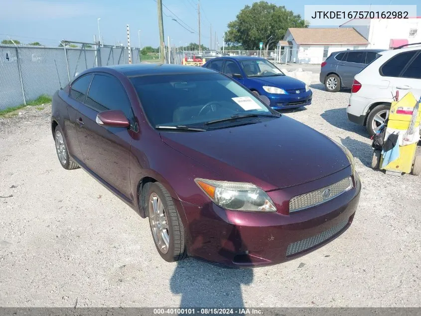 2007 Scion Tc VIN: JTKDE167570162982 Lot: 40100101